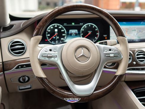 Used 2019 Mercedes-Benz S 560 Sedan image 23