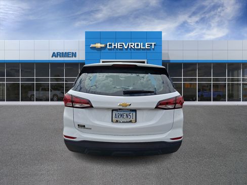 Certified 2024 Chevrolet Equinox LS FWD image 6