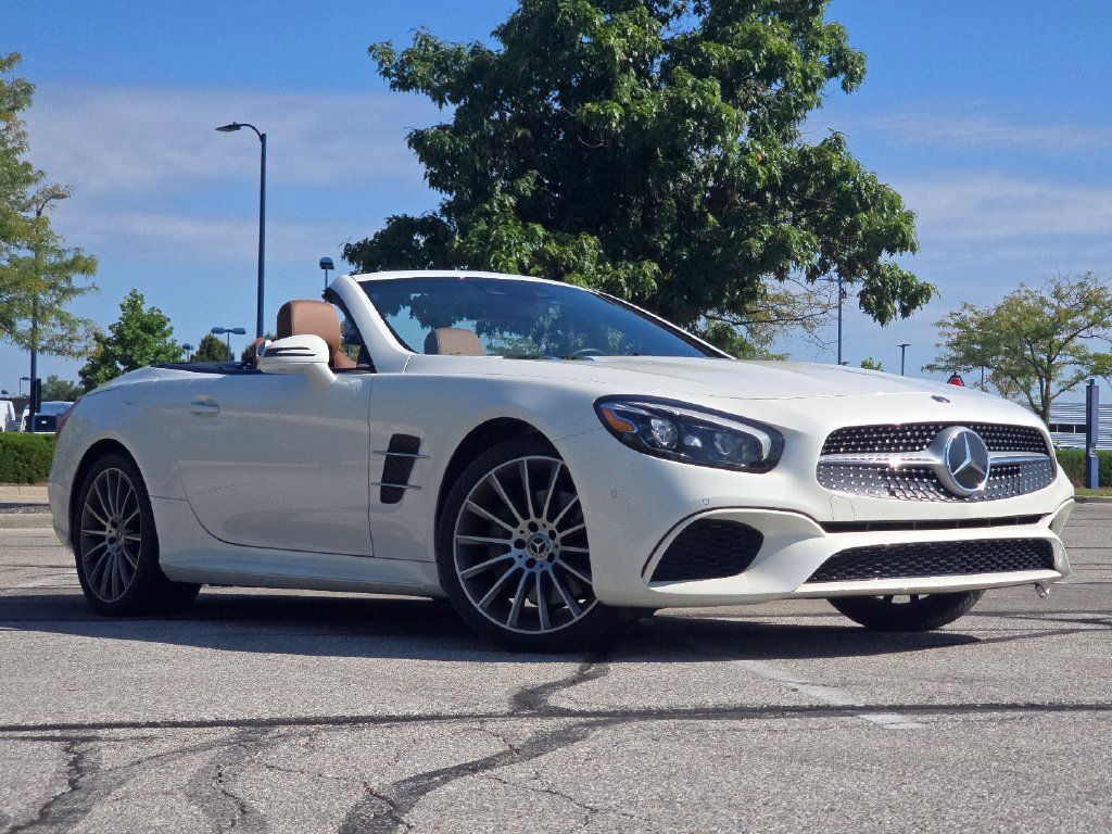 Certified 2020 Mercedes-Benz SL 550 image 2