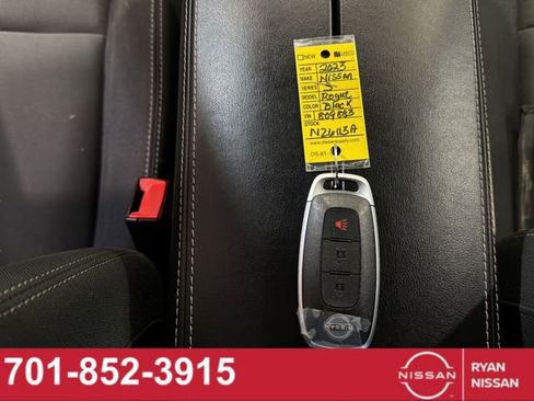 Certified 2023 Nissan Rogue S image 25