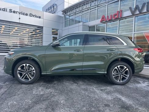 New 2025 Audi Q5 Premium Plus image 4