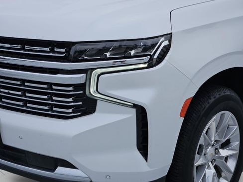 Used 2021 Chevrolet Tahoe Premier w/ Premium Package RWD image 31