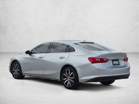 Used 2018 Chevrolet Malibu LT FWD image 8