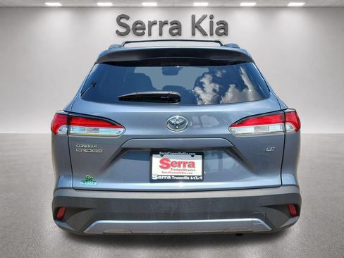 Used 2024 Toyota Corolla Cross LE w/ Moonroof Package FWD image 5