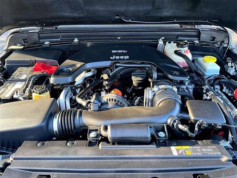 Used 2018 Jeep Wrangler Unlimited Rubicon image 23