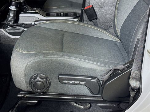 Used 2024 Jeep Wrangler Sport S image 16