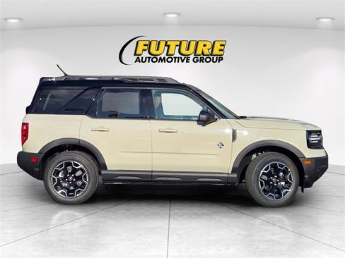 New 2025 Ford Bronco Sport Outer Banks w/ Outer Banks Tech Package+ image 8