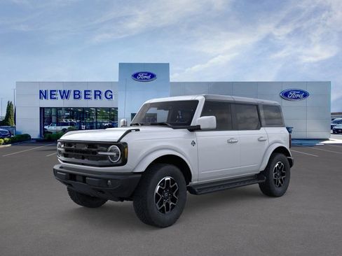 New 2025 Ford Bronco Outer Banks image 3