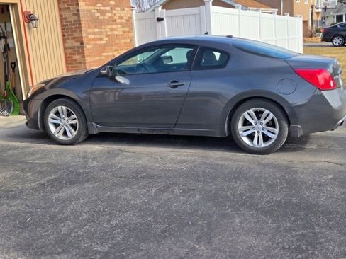 Used 2011 Nissan Altima 2.5 S w/ 2.5S Premium Pkg image 5