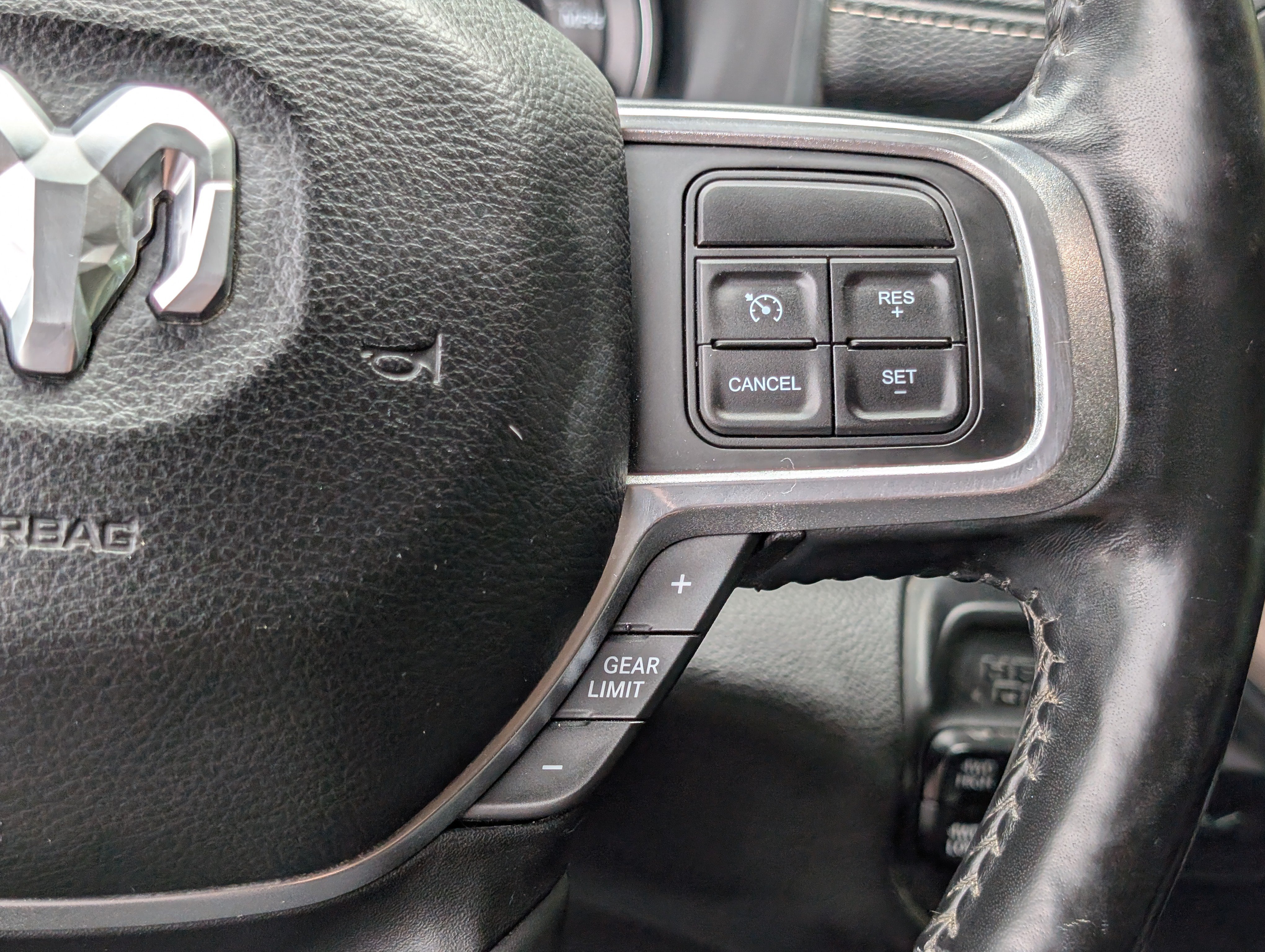 Used 2019 RAM 2500 Laramie AWD/4WD image 24