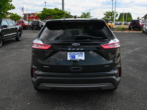 Certified 2023 Ford Edge SEL w/ Convenience Package AWD/4WD image 6