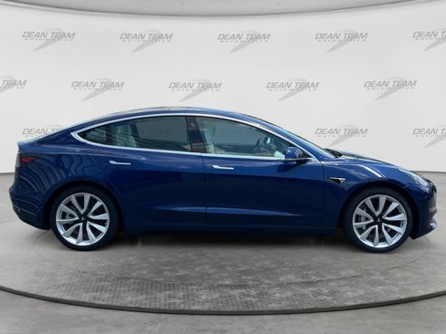 Used 2020 Tesla Model 3 Long Range AWD/4WD image 8