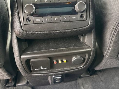 Used 2015 Chevrolet Traverse LT w/ Traveler's Package AWD/4WD image 36