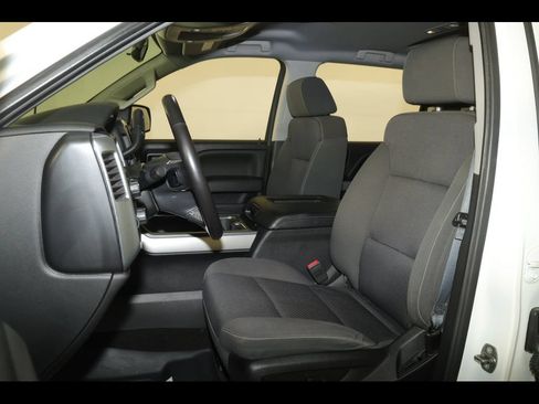 Used 2018 Chevrolet Silverado 1500 LT w/ Texas Edition AWD/4WD image 2