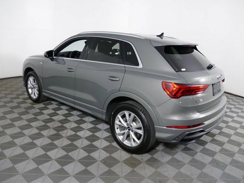 Certified 2025 Audi Q3 2.0T Premium Plus w/ Premium Plus Package image 5
