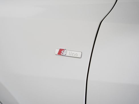 New 2026 Audi Q8 Premium Plus image 27