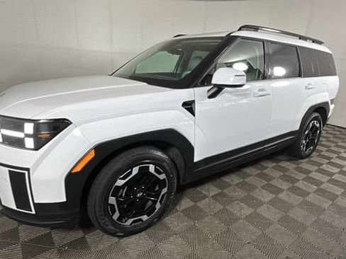 Used 2024 Hyundai Santa Fe SEL FWD image 6