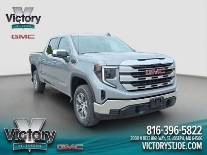 New 2026 GMC Sierra 1500 SLE w/ Preferred Package