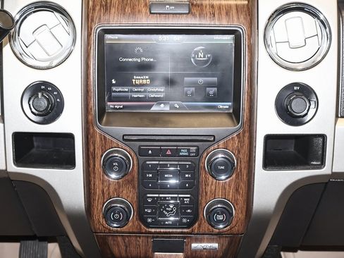 Used 2014 Ford F150 Lariat image 27