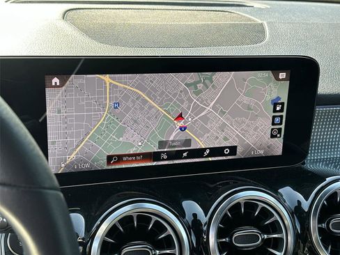 Used 2023 Mercedes-Benz EQB 250+ w/ Exclusive Package image 17