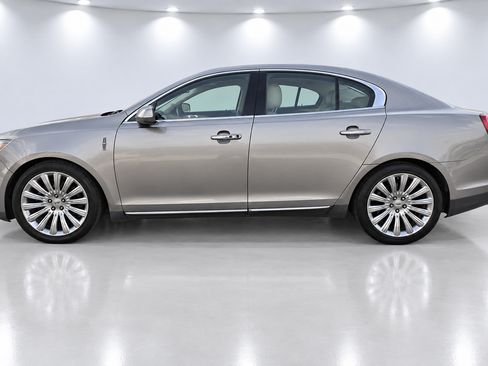 Used 2016 Lincoln MKS w/ Equipment Group 101A FWD image 4
