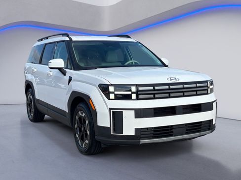 Certified 2024 Hyundai Santa Fe SEL image 4