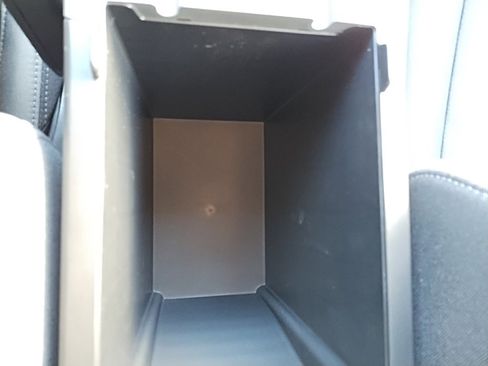 Used 2026 Subaru Crosstrek 2.0i Premium image 28