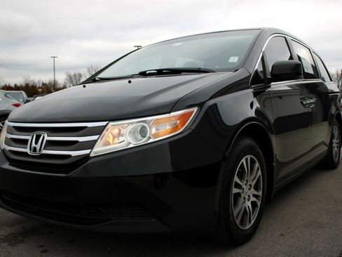 Used 2011 Honda Odyssey EX-L image 2