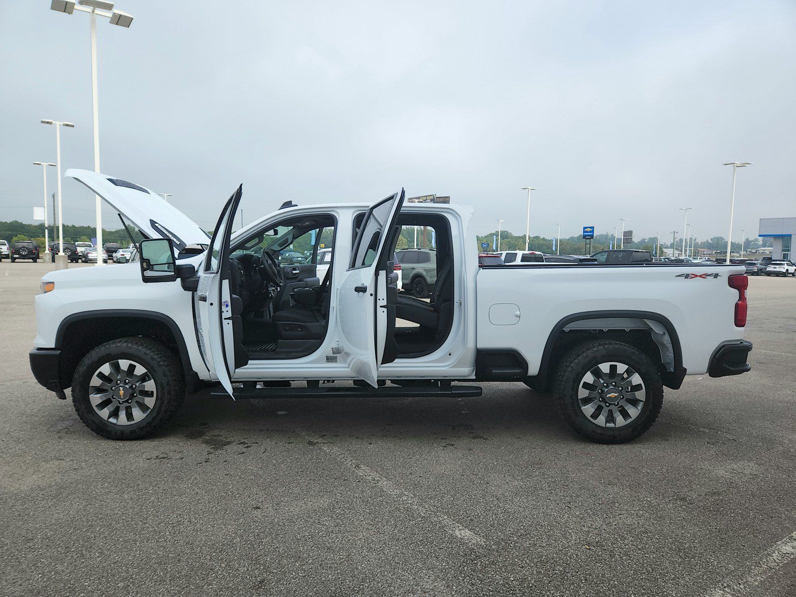 New 2026 Chevrolet Silverado 2500 Custom w/ Custom Value Package AWD/4WD image 14
