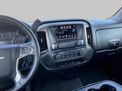Used 2018 Chevrolet Silverado 1500 LT RWD image 7