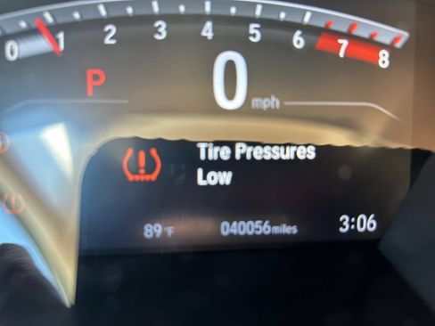 Used 2021 Honda CR-V Touring image 11