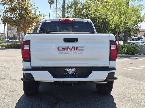 New 2026 GMC Canyon Denali AWD/4WD image 5