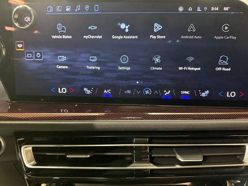 New 2026 Chevrolet Traverse Z71 AWD/4WD image 14