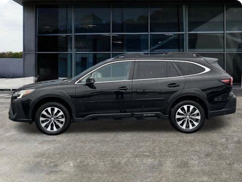 Certified 2025 Subaru Outback Limited AWD/4WD image 6