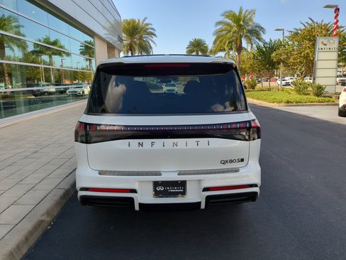 New 2026 INFINITI QX80 4WD w/ Sport Exterior Package image 5