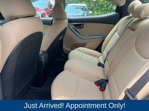 Used 2013 Hyundai Elantra GLS FWD image 11