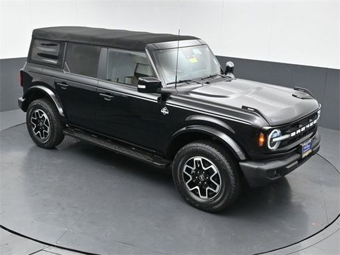 Certified 2022 Ford Bronco Outer Banks image 45