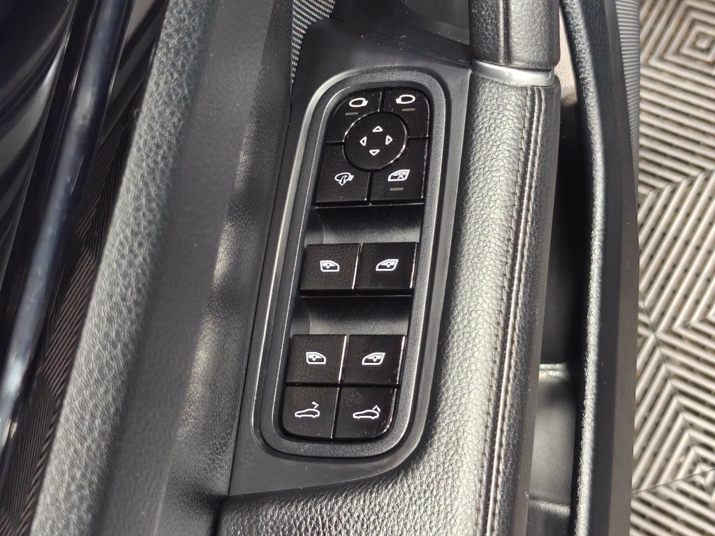 Used 2019 Porsche Cayenne S AWD/4WD image 57