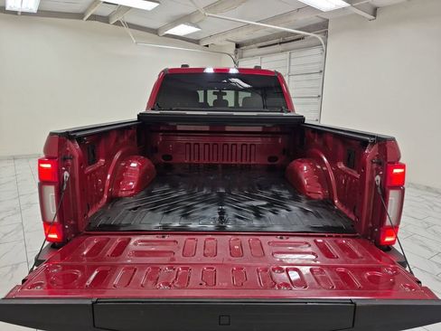 Used 2022 Ford F250 Lariat w/ Lariat Ultimate Package image 27