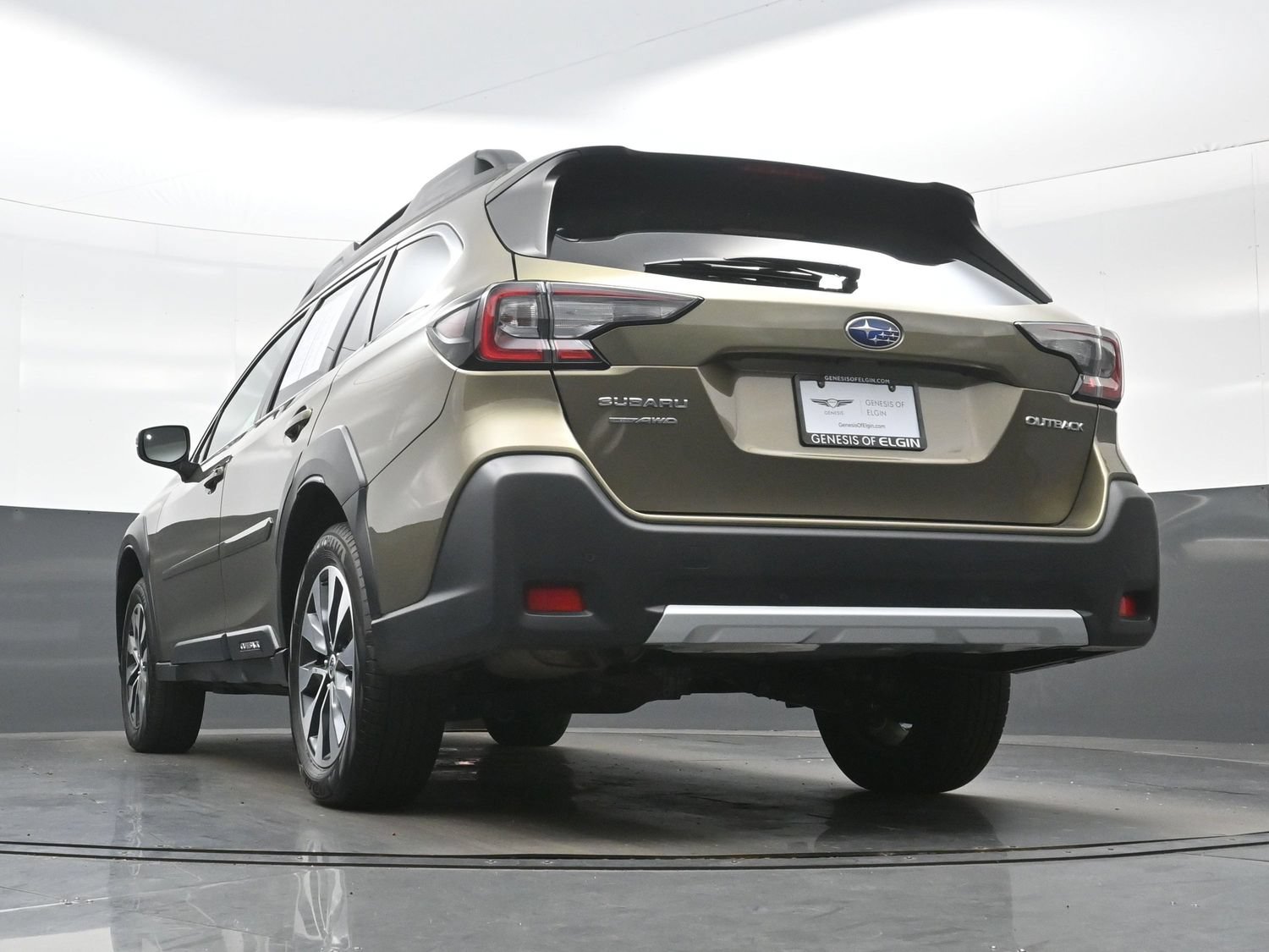 Used 2024 Subaru Outback Limited AWD/4WD image 32