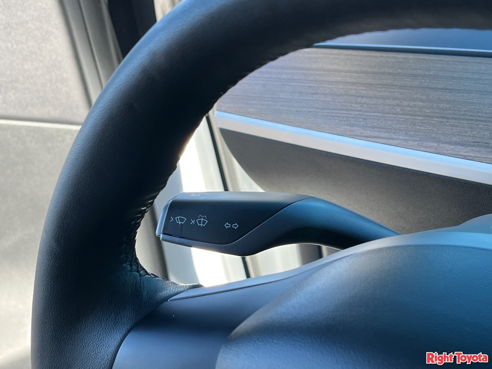 Used 2021 Tesla Model Y 2WD image 24