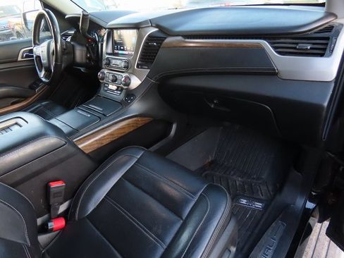 Used 2018 GMC Yukon XL Denali w/ Denali Ultimate Package image 8