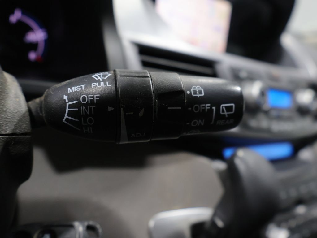 Used 2012 Honda Odyssey Touring image 32