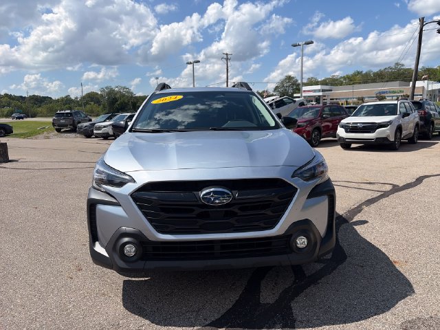 Certified 2024 Subaru Outback Onyx Edition XT AWD/4WD image 2