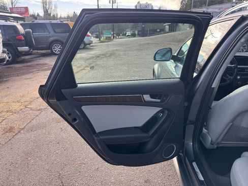 Used 2013 Audi A4 Premium Plus w/ Premium Plus Pkg image 31