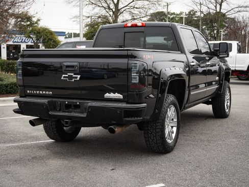 Used 2018 Chevrolet Silverado 1500 High Country image 10