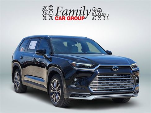 New 2026 Toyota Grand Highlander AWD Hybrid image 2