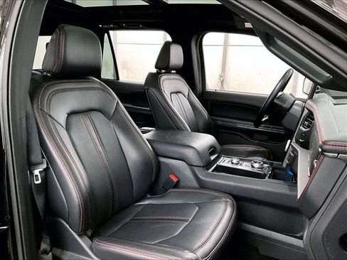 Used 2023 Ford Expedition Max Limited AWD/4WD image 7
