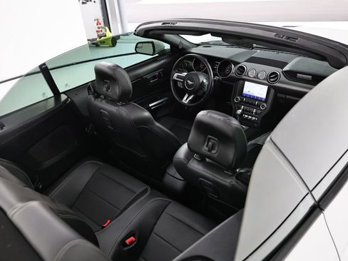 Used 2019 Ford Mustang GT Premium w/ GT Performance Package RWD image 14