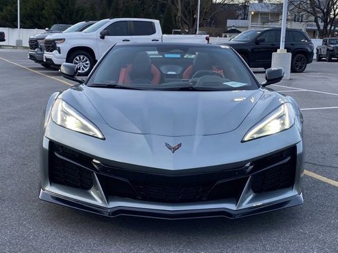 Used 2024 Chevrolet Corvette Z06 w/ Stealth Interior Trim Package image 9